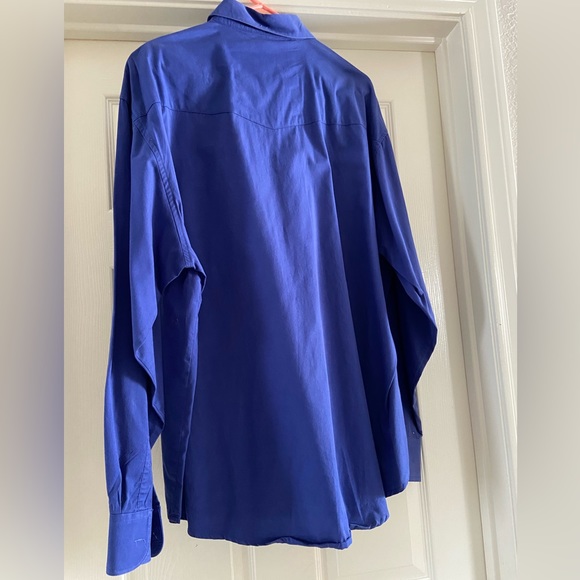 Vintage Wrangler PBR Men’s button down blue long sleeved shirt. Size XL - Picture 2 of 4